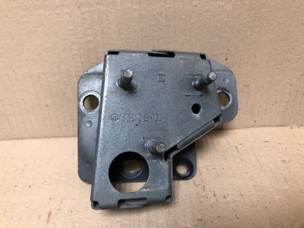 85210-EH100 | Кронштейн усилителя заднего бампера прав. INFINITI M35/M45 04-10