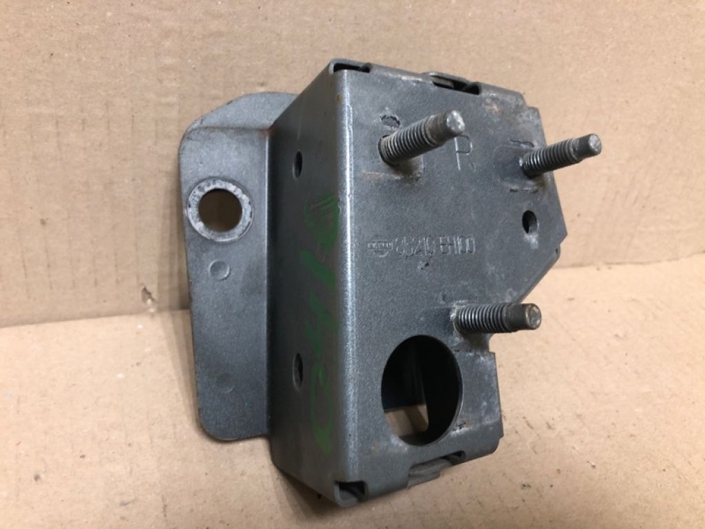 85210-EH100 | Кронштейн усилителя заднего бампера прав. INFINITI M35/M45 04-10 - Фото 2