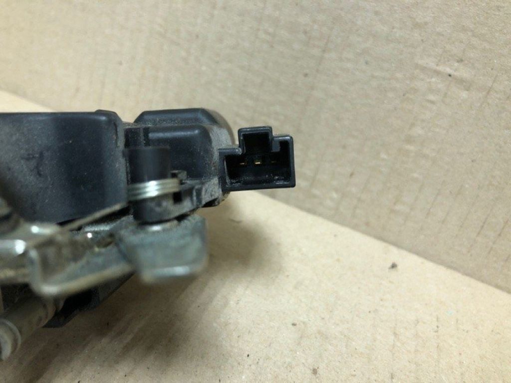 84631-EH100 | Замок крышки багажника INFINITI M35/M45 04-10 - Фото 3