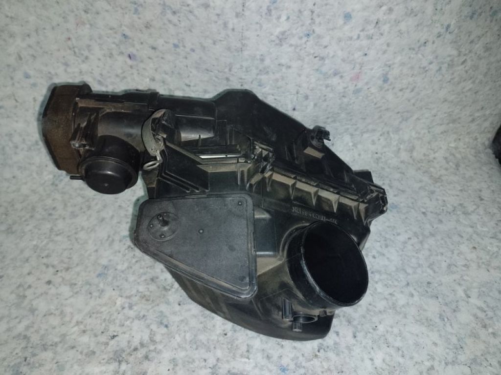 17700-0P051 | Корпус повітряного фільтра TOYOTA CAMRY 40 06-11 - Фото 2