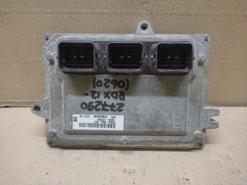 37820-R8A-A57 | Блок управления двигателем ACURA RDX 12-19