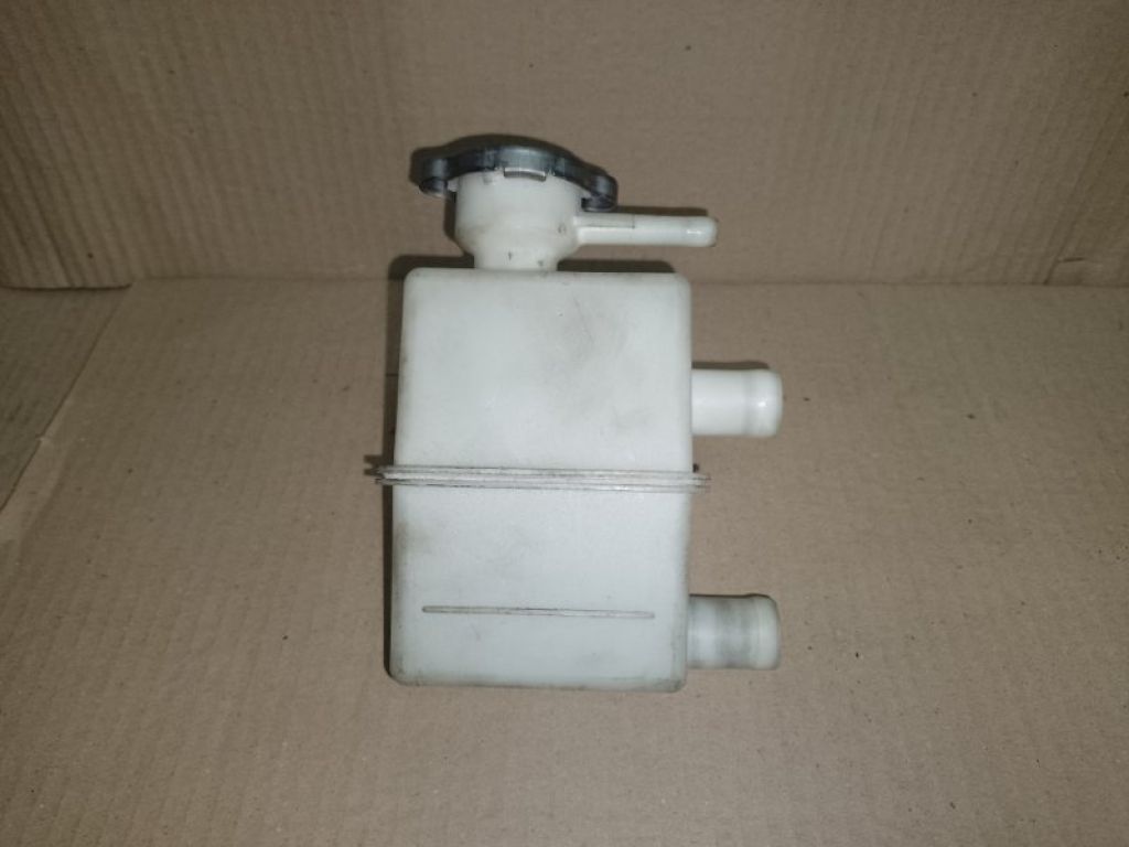 21537-3NA0A | Бачок расширительный NISSAN LEAF 10-17