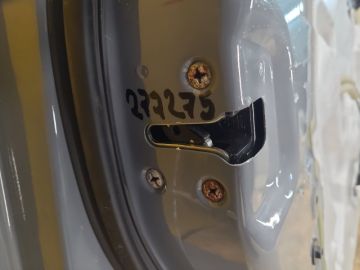Замок двери передн. лев. NISSAN LEAF 18-
