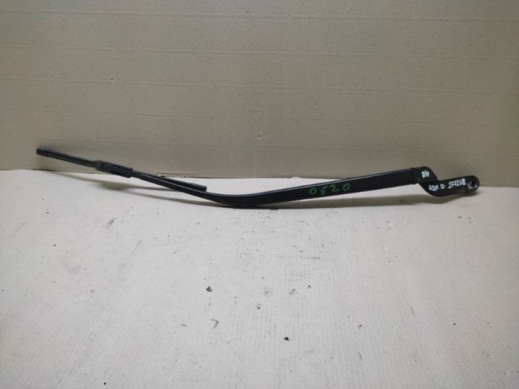 76610-TX4-A01 | Повідець склоочисника передній прав. ACURA RDX 12-19