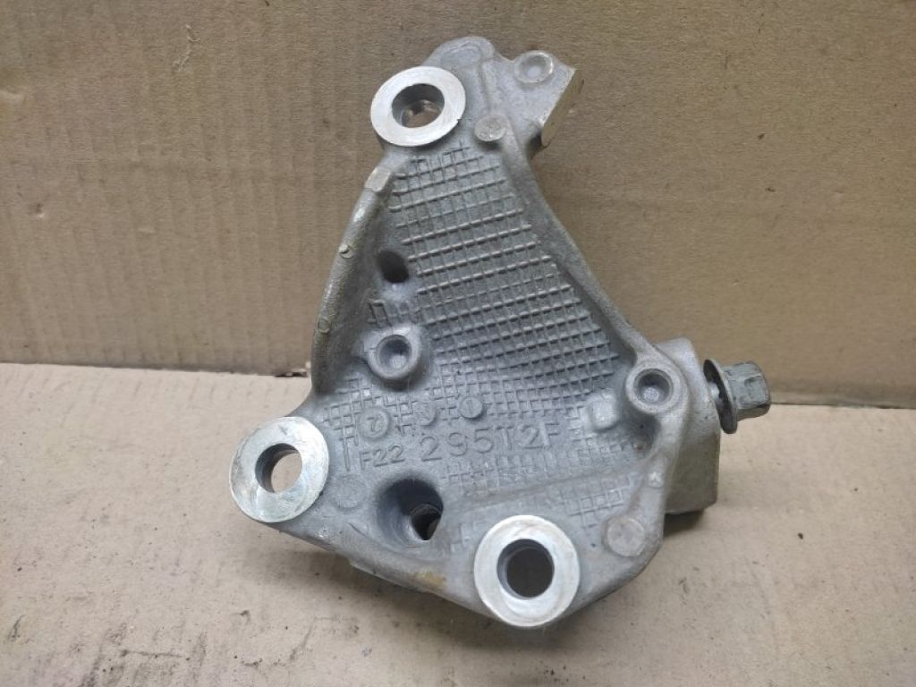 50295-T2F-A01 | Кріплення балки підвіски передн. лів. ACURA TLX 17-20 - Фото 6