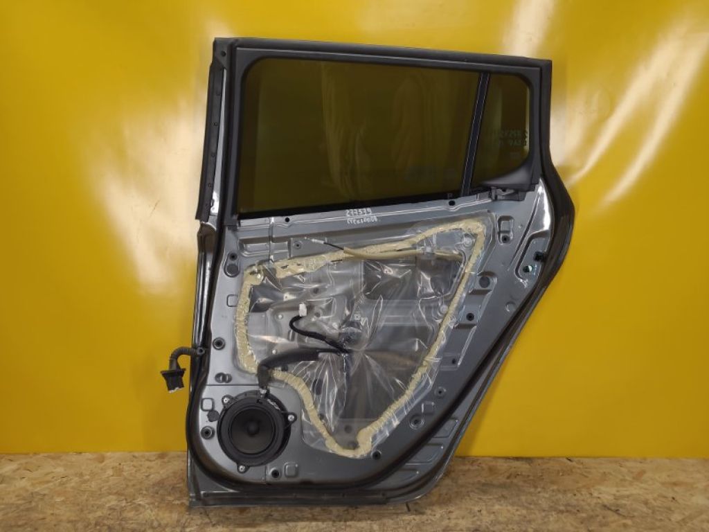 82100-5SF0A | Дверь задн. прав. NISSAN LEAF 18- - Фото 5