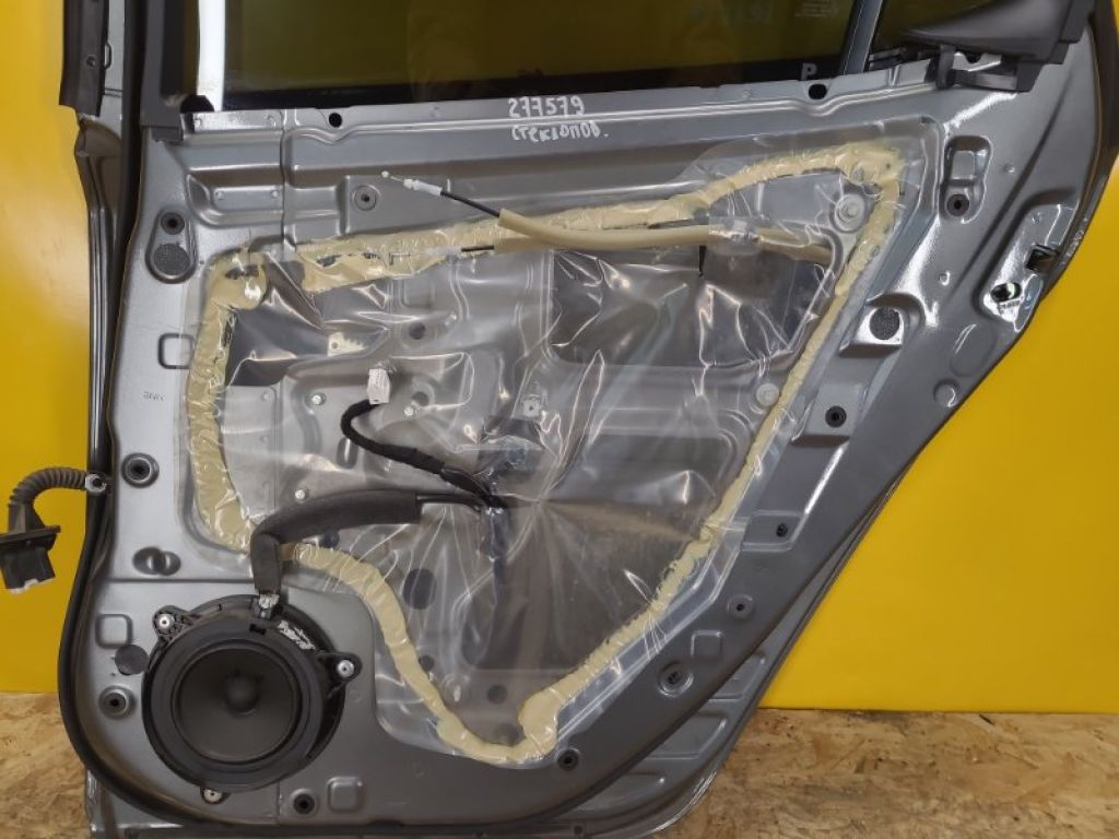 82720-3NN0A | Склопідйомник задн. прав. NISSAN LEAF 18-