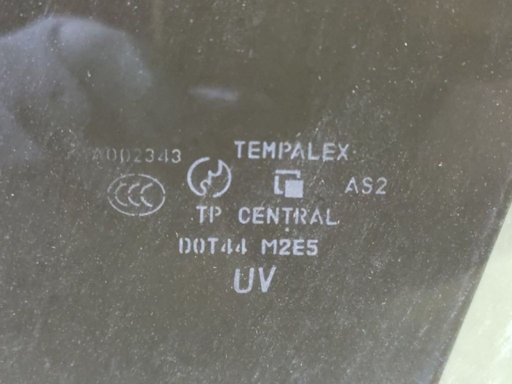 80301-EH100 | Стекло двери передн. лев. INFINITI M35/M45 04-10 - Фото 2