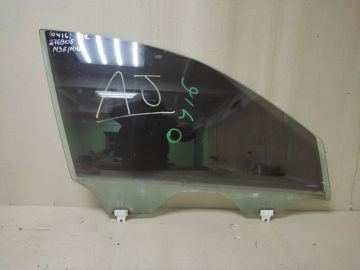 Скло дверей передн. прав. INFINITI M35/M45 04-10 Скло дверей передн. прав. INFINITI M35/M45 04-10