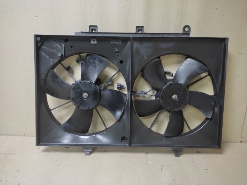 21481-EH100 | Диффузор вентилятора основного радиатора INFINITI M35/M45 04-10