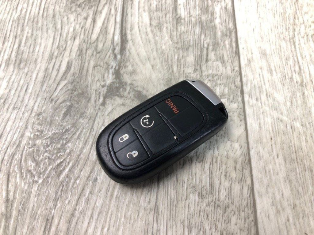 68105078AC | Ключ зажигания JEEP CHEROKEE 14- - Фото 3