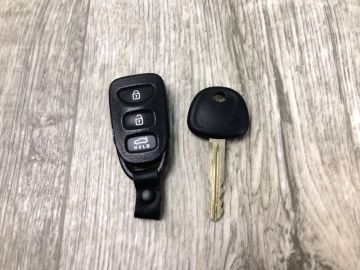 Ключ запалювання KIA FORTE/CERATO TD 08-13