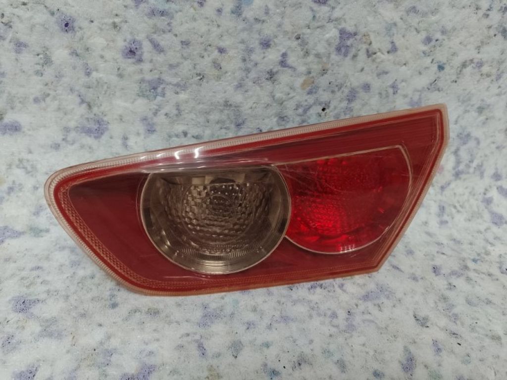 8330A112 | Фонарь внутренний задн. прав. MITSUBISHI LANCER X 10 07-15