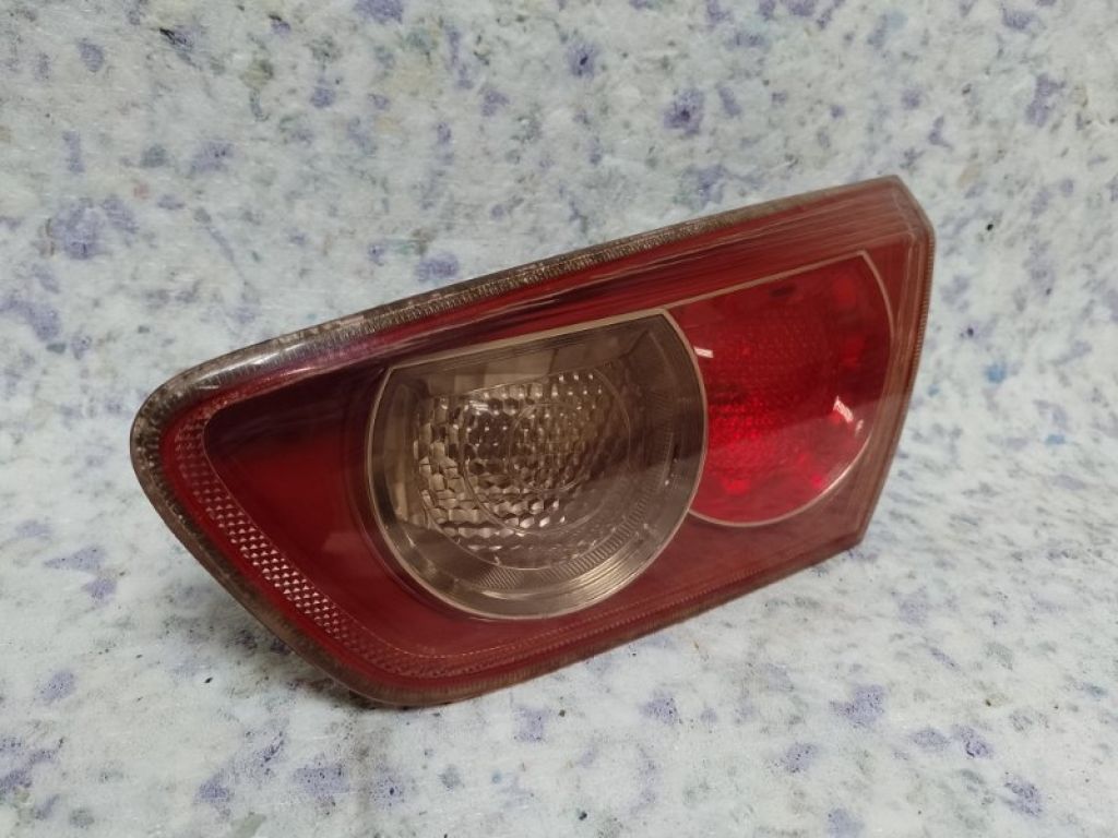 8330A112 | Фонарь внутренний задн. прав. MITSUBISHI LANCER X 10 07-15