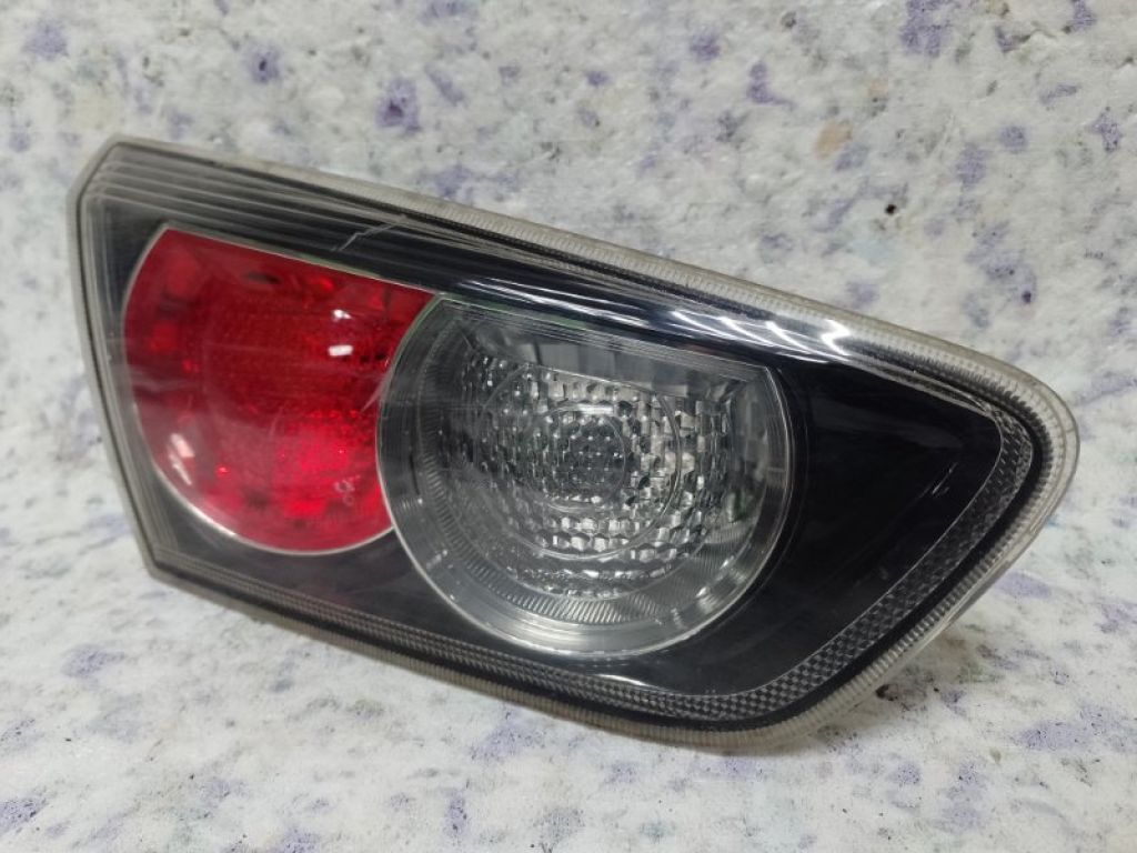 8330A625 | Фонарь внутренний задн. лев. MITSUBISHI LANCER X 10 07-15