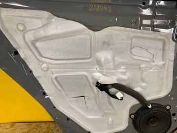 Стеклоподъемник задн. лев. NISSAN LEAF 18-
