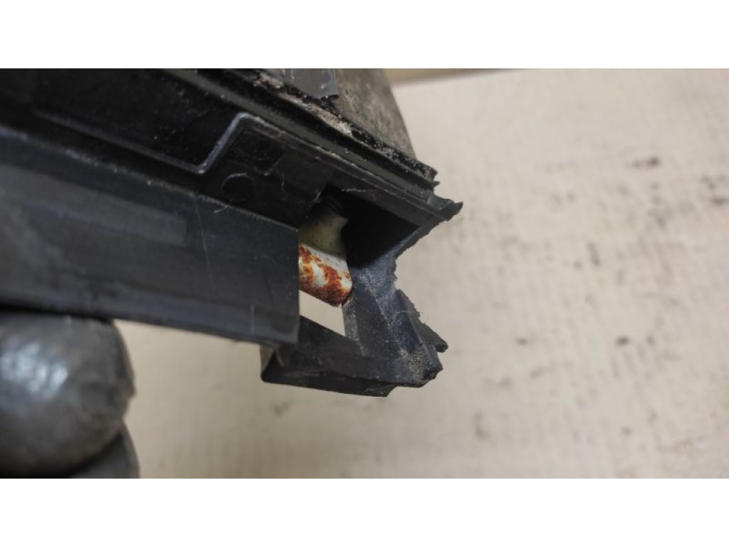 GS7Z-5421400-A | Скло дверей глухе передн. прав. FORD FUSION 14- - Фото 4