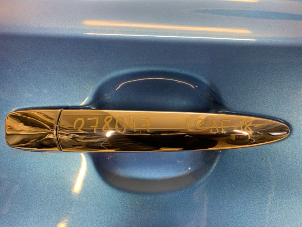 82640-9N00A | Ручка двери наружная задн. прав. NISSAN LEAF 18-