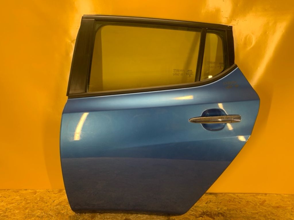 82101-5SF0A | Дверь задн. лев. NISSAN LEAF 18-