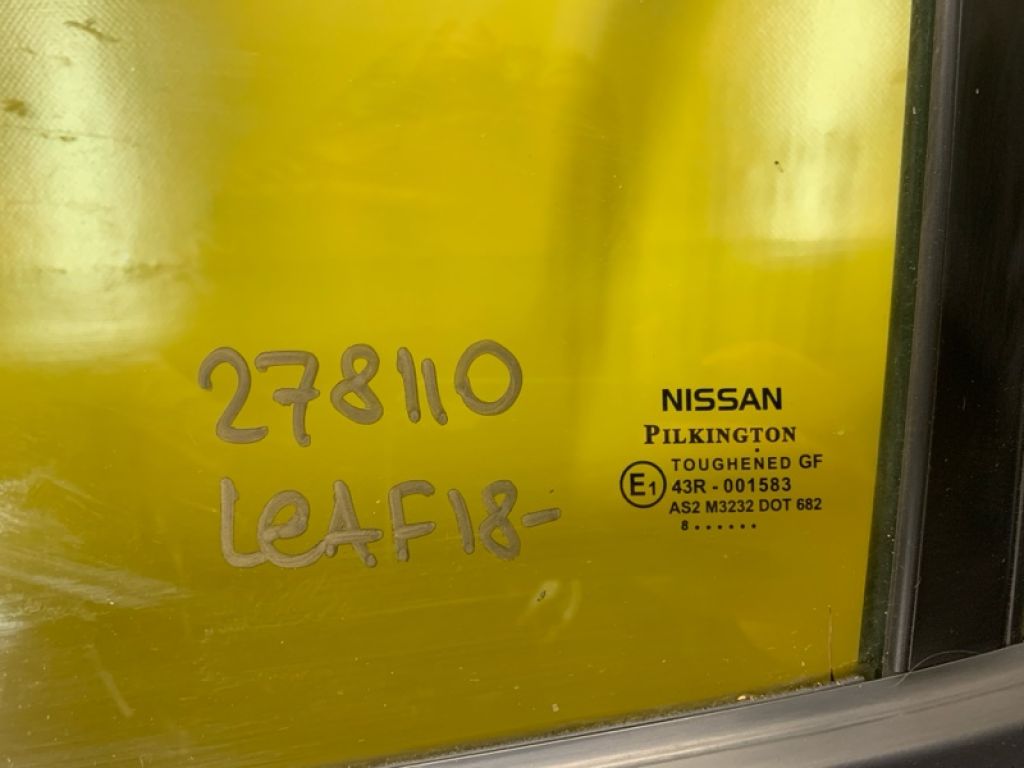 82301-3NF1A | Скло дверей задн. лів. NISSAN LEAF 18- - Фото 2