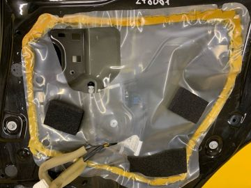 Стеклоподъемник задн. прав. NISSAN JUKE 10-19