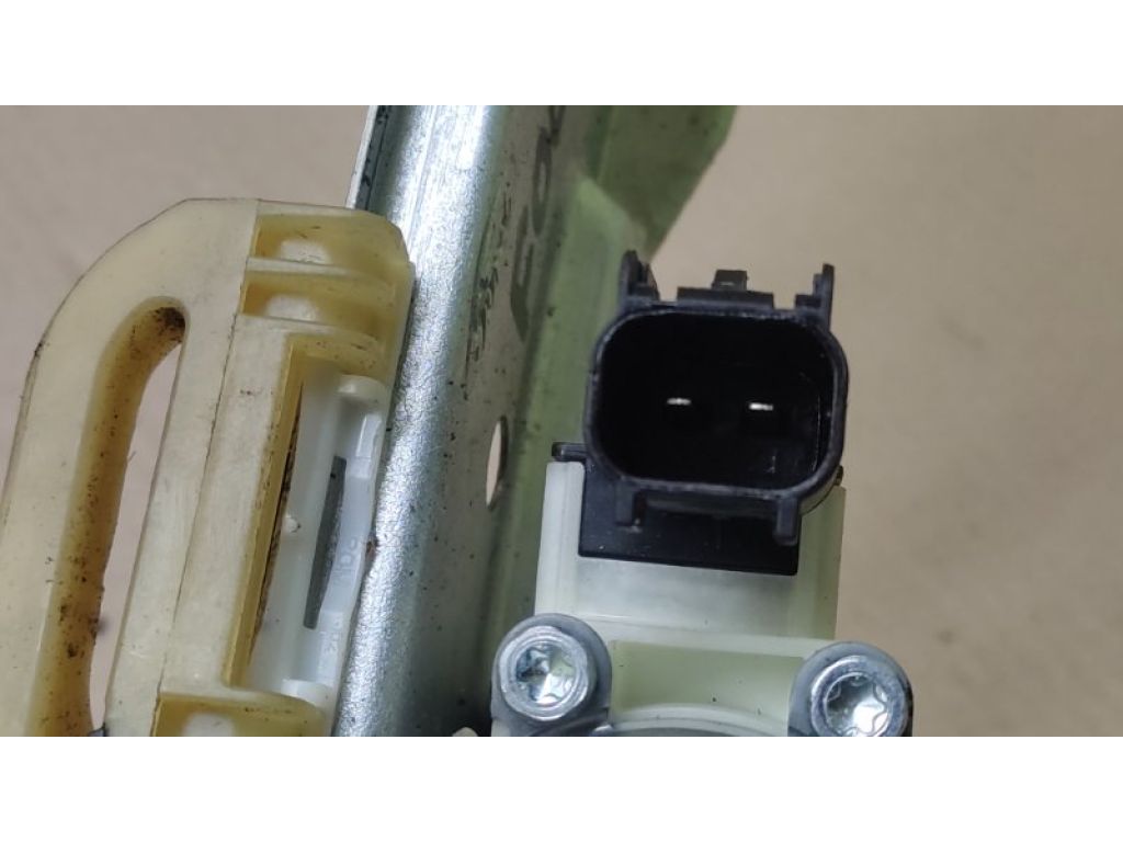 CM5Z-5827000-A | Склопідйомник задн. прав. FORD FOCUS 10-18 - Фото 2