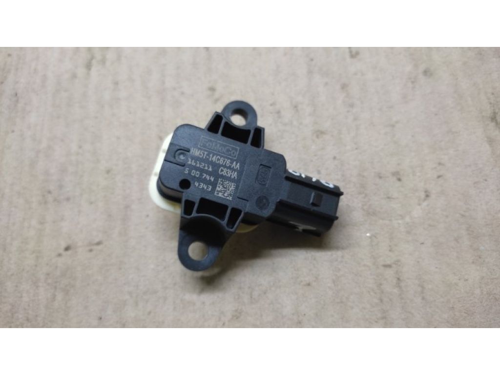 HM5Z-14B345-A | Датчик удару FORD FOCUS 10-18 - Фото 2