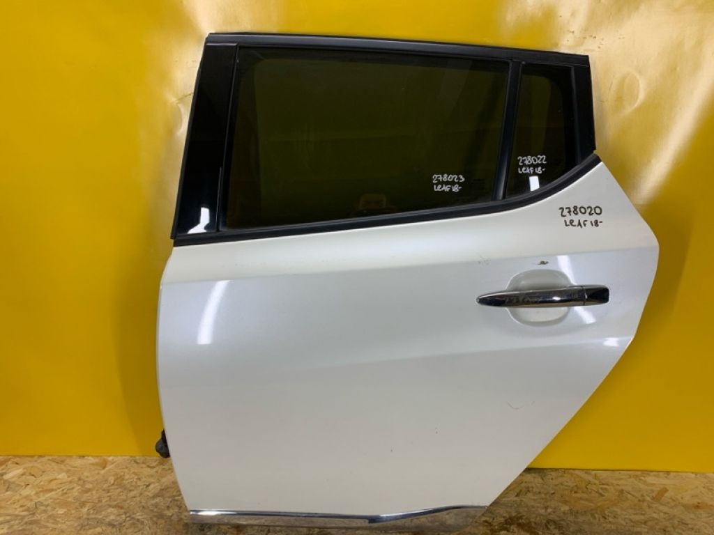 82101-5SF0A | Дверь задн. лев. NISSAN LEAF 18-