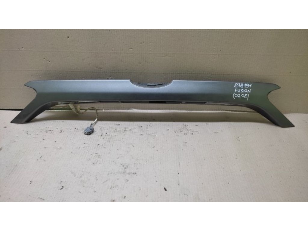 DS7Z-5443400-BA | Панель підсвічування номера FORD FUSION 14-