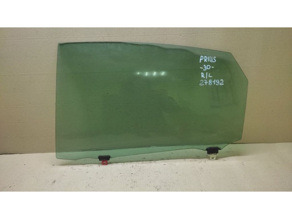 68104-47051 | Стекло двери задн. лев. TOYOTA PRIUS - 30 09-17
