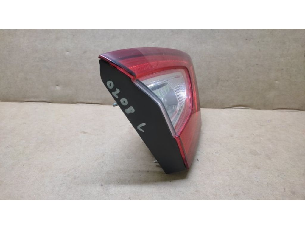 DS7Z-13405-A | Фонарь внутренний лев. FORD FUSION 14- - Фото 2