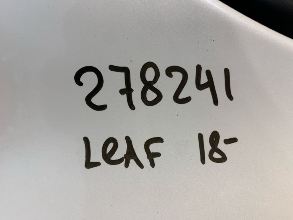 82100-5SF0A | Дверь задн. прав. NISSAN LEAF 18- - Фото 2