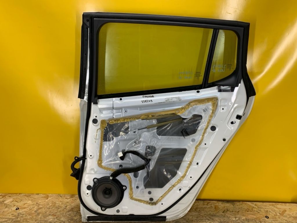 82100-5SF0A | Дверь задн. прав. NISSAN LEAF 18- - Фото 7