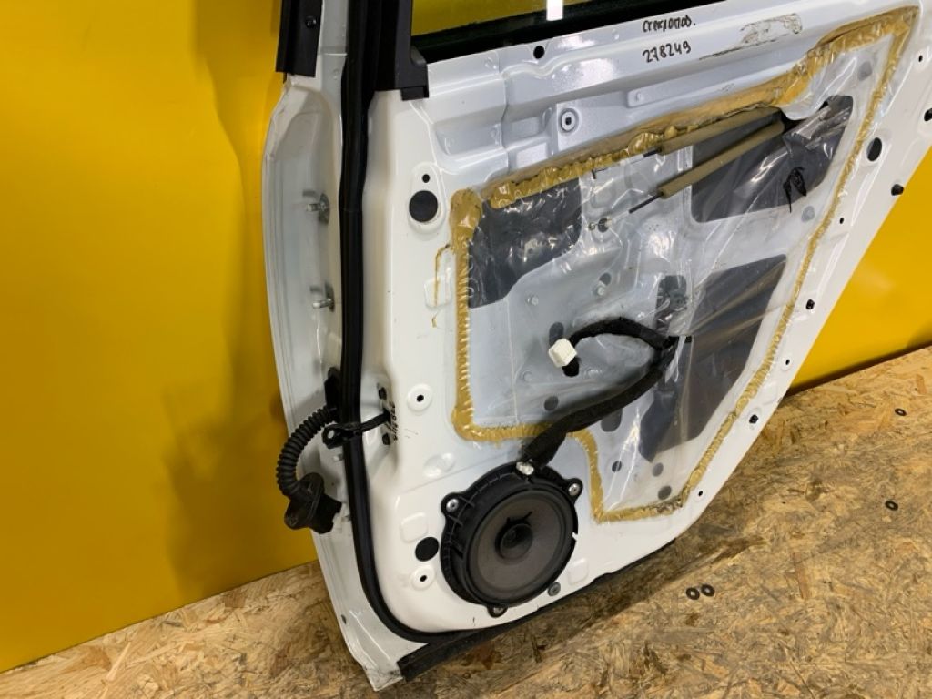 82100-5SF0A | Дверь задн. прав. NISSAN LEAF 18- - Фото 8