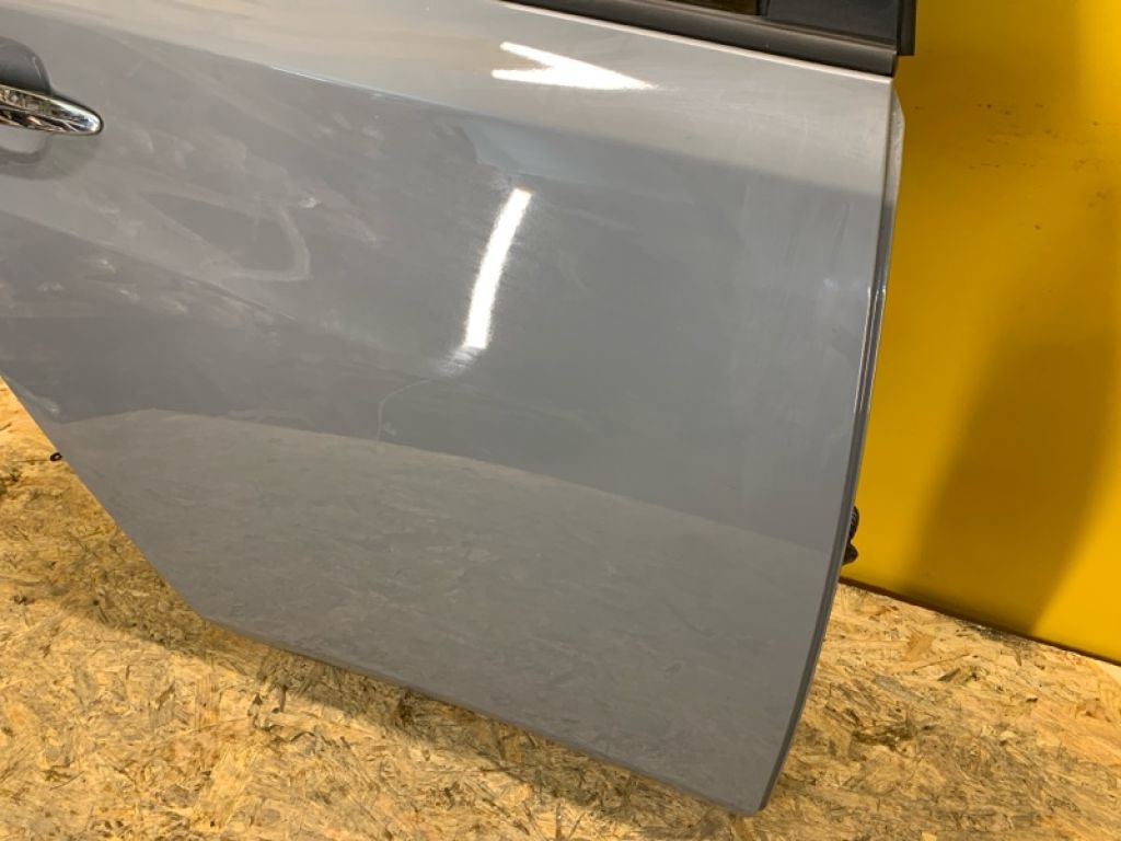 82100-5SF0A | Двері задн. прав. NISSAN LEAF 18- - Фото 4