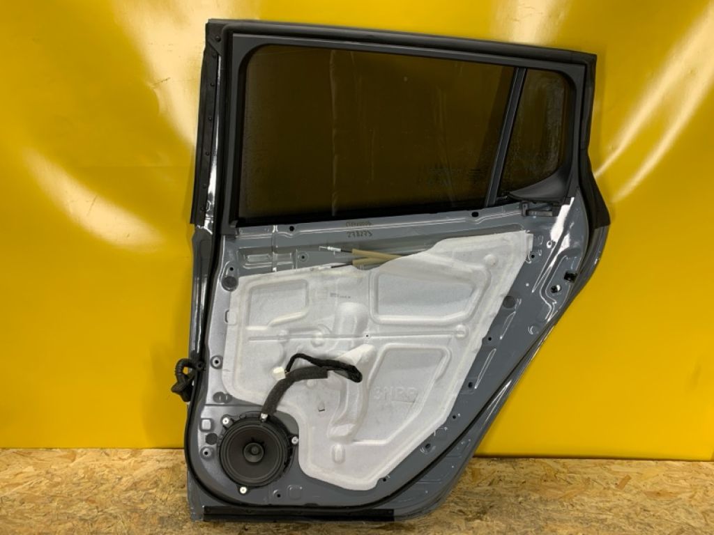 82100-5SF0A | Двері задн. прав. NISSAN LEAF 18- - Фото 5