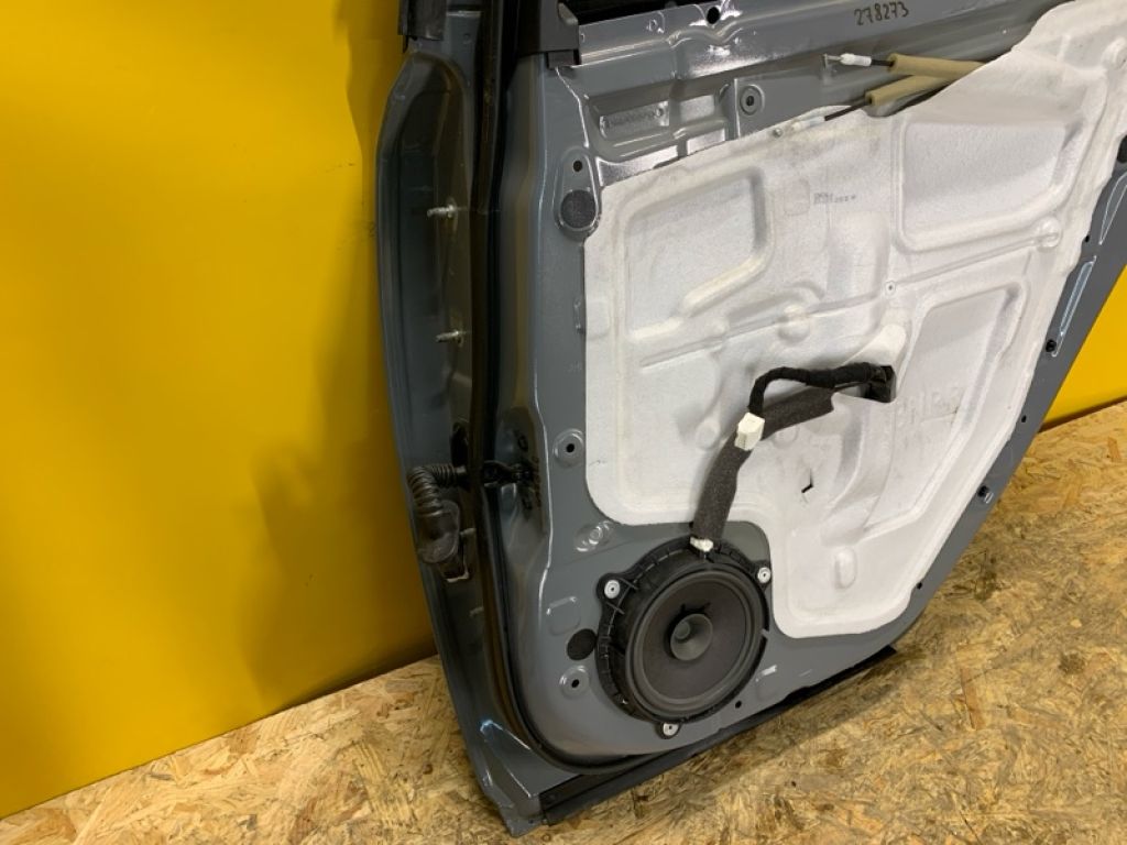 82100-5SF0A | Двері задн. прав. NISSAN LEAF 18- - Фото 6