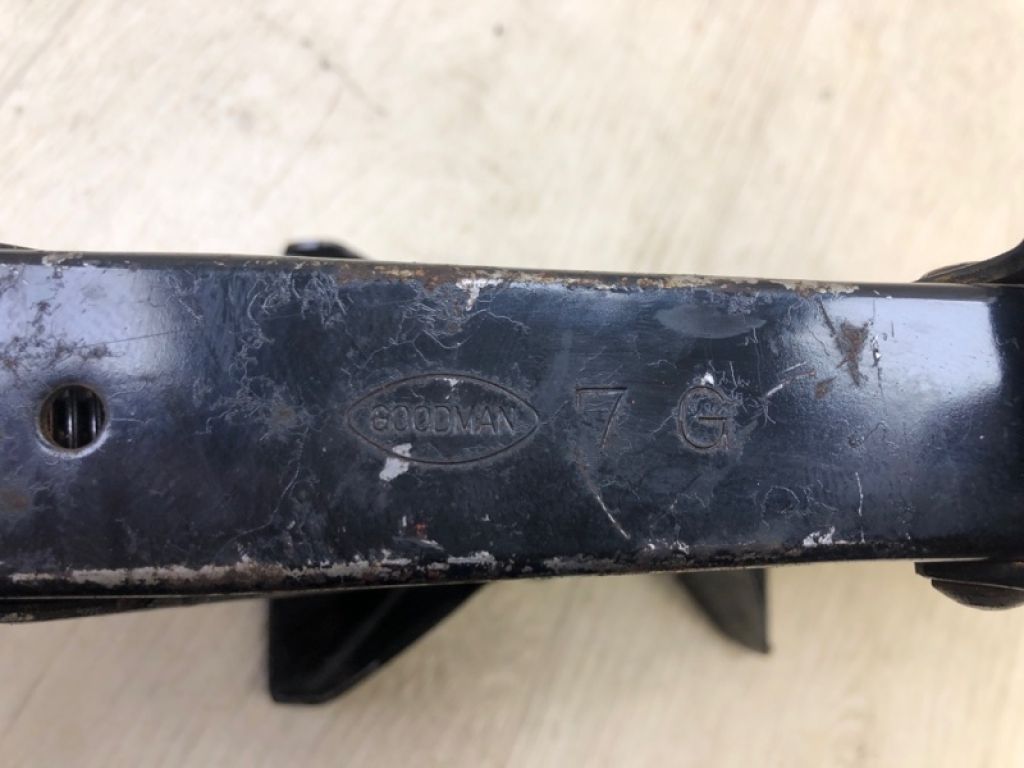 GJ6A-37-790A | Домкрат MAZDA 3 BK 03-08 - Фото 11