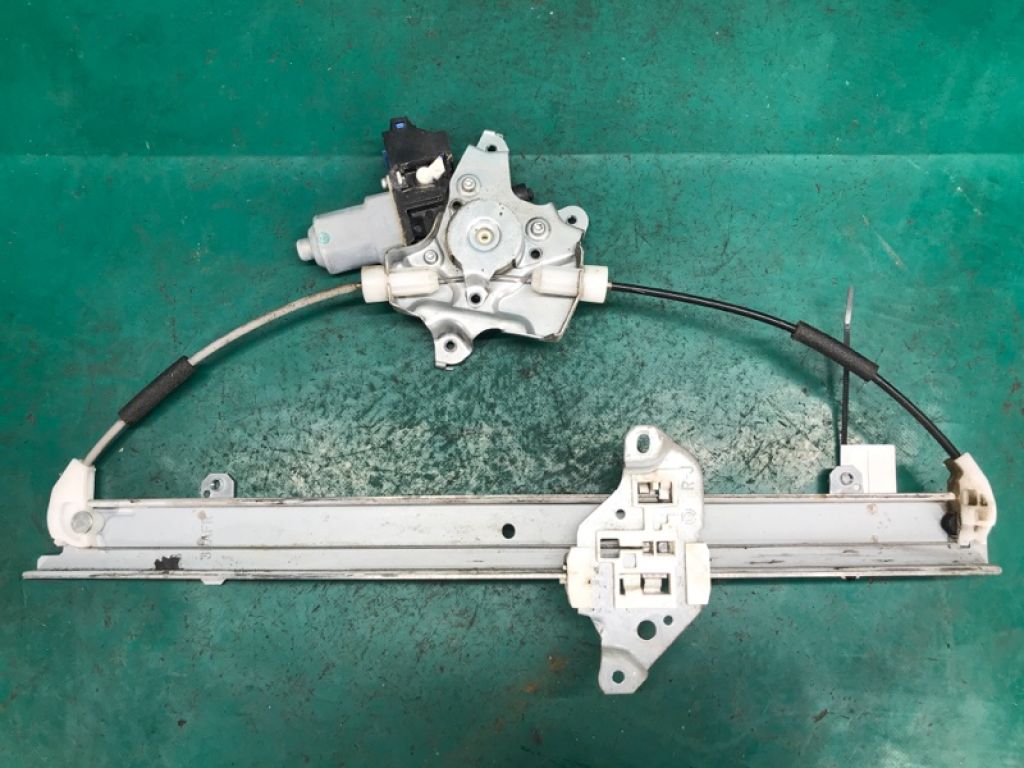 80720-3NA0A | Стеклоподъемник передн. прав. NISSAN LEAF 10-17 - Фото 4