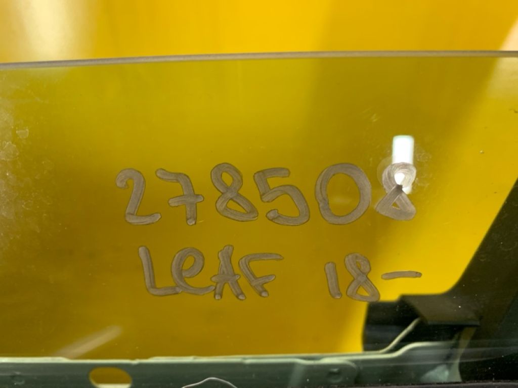 80331-5SF0A | Скло дверей передн. лів. NISSAN LEAF 18- - Фото 2