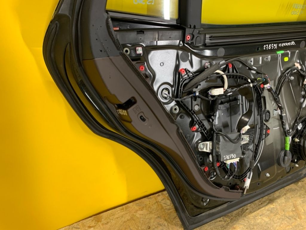 67004-50120 | Двері задн. лів. LEXUS LS500 18- - Фото 6