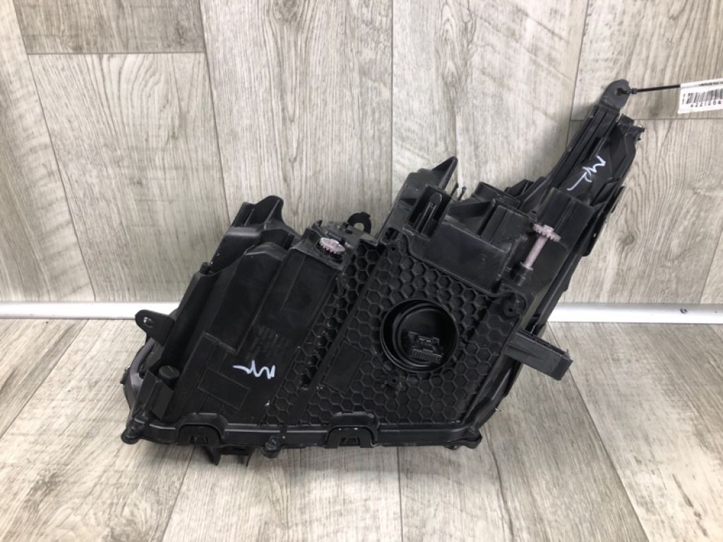 81145-78200 | Фара передн. прав. LEXUS NX 14-21 - Фото 9