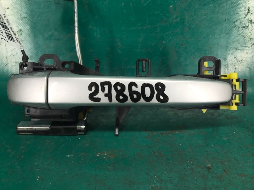 69210-74030-B9 | Ручка двери наружная передн. лев. TOYOTA PRIUS - 30 09-17