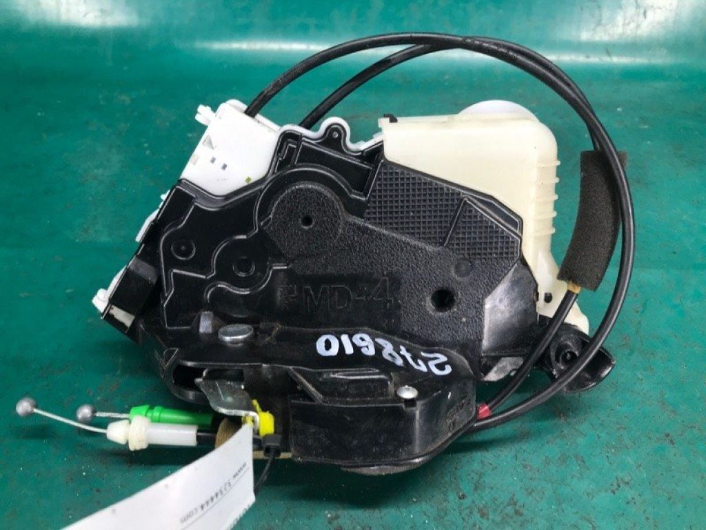 69040-47060 | Замок двери передн. лев. TOYOTA PRIUS - 30 09-17 - Фото 4