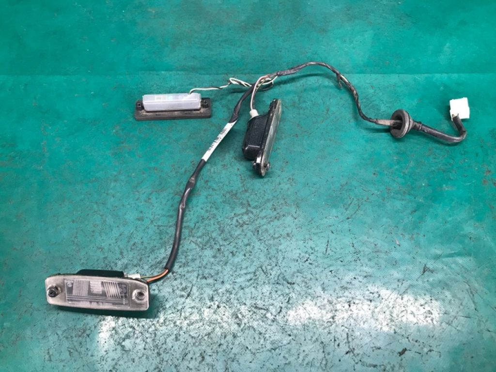 81260-3S000 | Кнопка открывания багажника наружная HYUNDAI SONATA YF 10-14