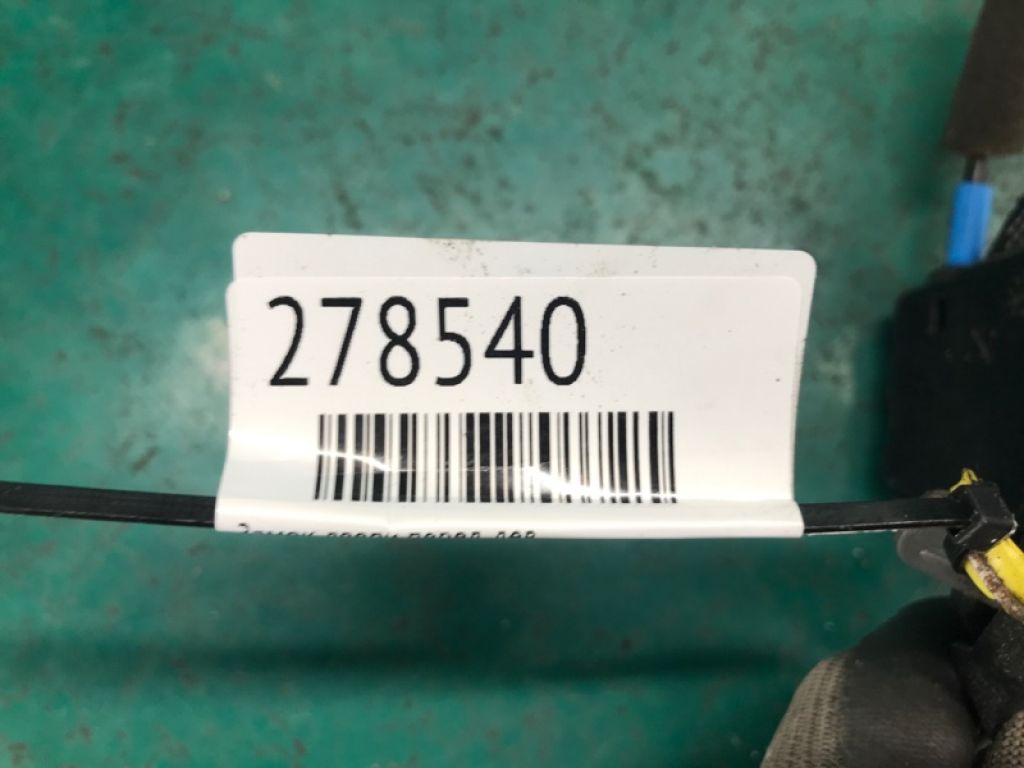 69040-06180 | Замок двері передн. лів. TOYOTA CAMRY 40 06-11 - Фото 2