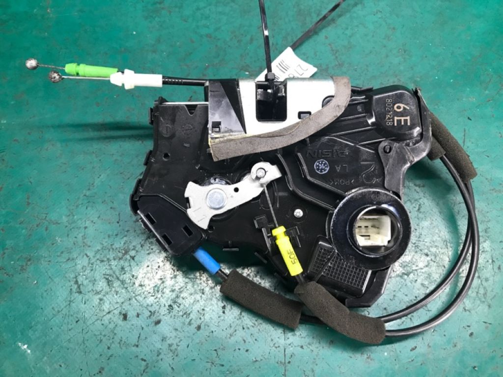 69040-06180 | Замок двері передн. лів. TOYOTA CAMRY 40 06-11 - Фото 3