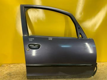 Двері передн. прав. MITSUBISHI COLT (Z30) 02-12