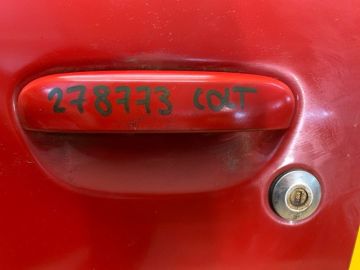 Ручка двері зовнішня передн. лів. MITSUBISHI COLT (Z30) 02-12