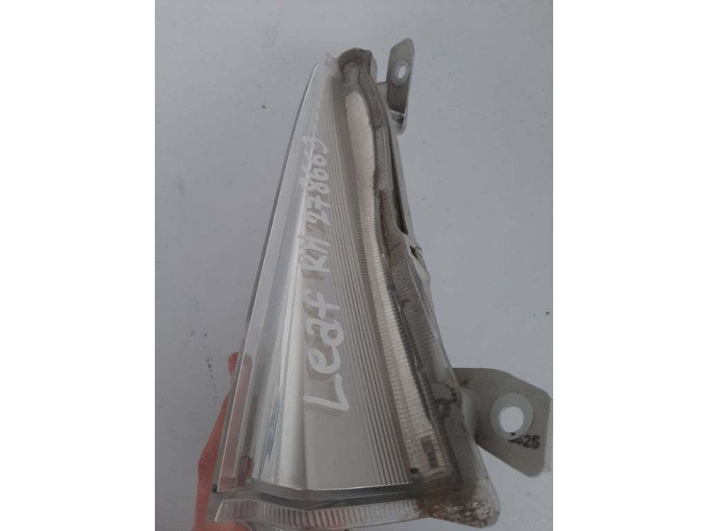 26180-3NL0A | Покажчик повороту передн. прав. NISSAN LEAF 10-17 - Фото 4